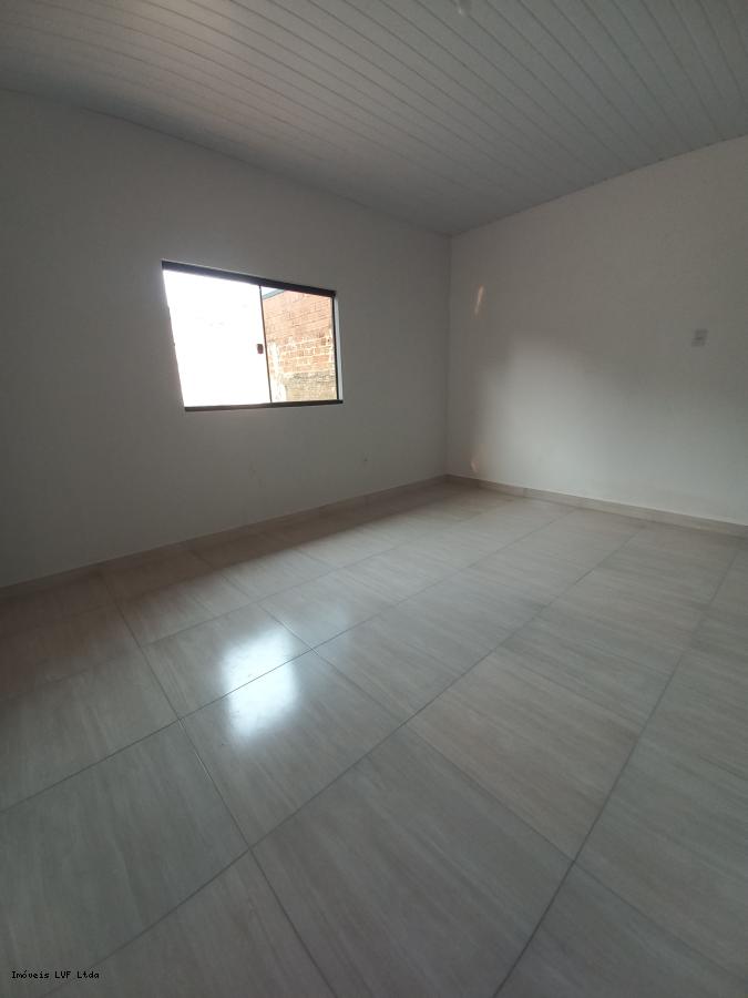 Casa à venda com 3 quartos, 250m² - Foto 6