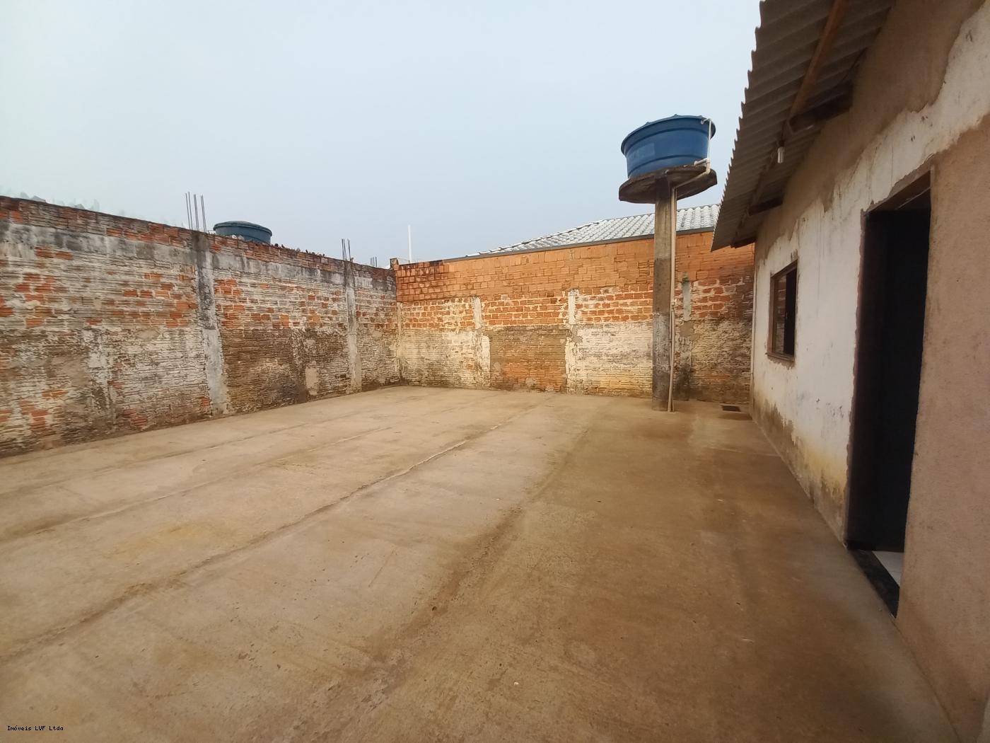 Casa à venda com 3 quartos, 250m² - Foto 10