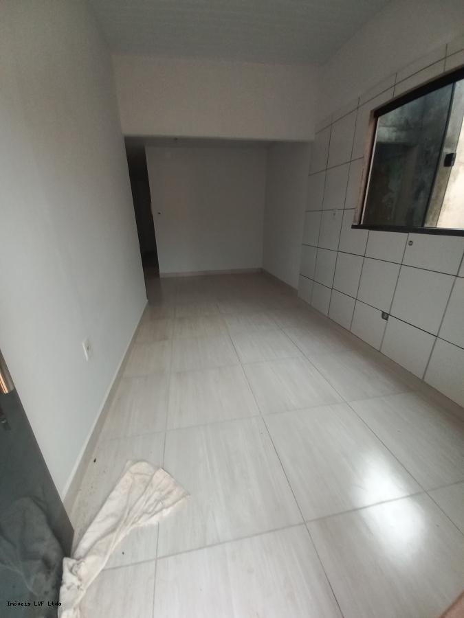 Casa à venda com 3 quartos, 250m² - Foto 11