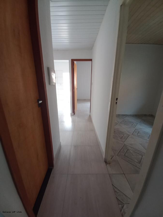 Casa à venda com 3 quartos, 250m² - Foto 14