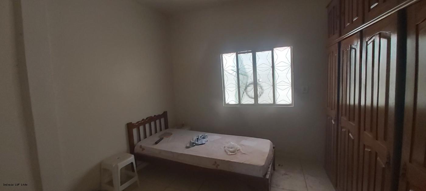 Casa à venda com 3 quartos, 300m² - Foto 20