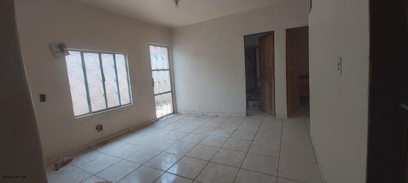 Casa à venda com 3 quartos, 300m² - Foto 28