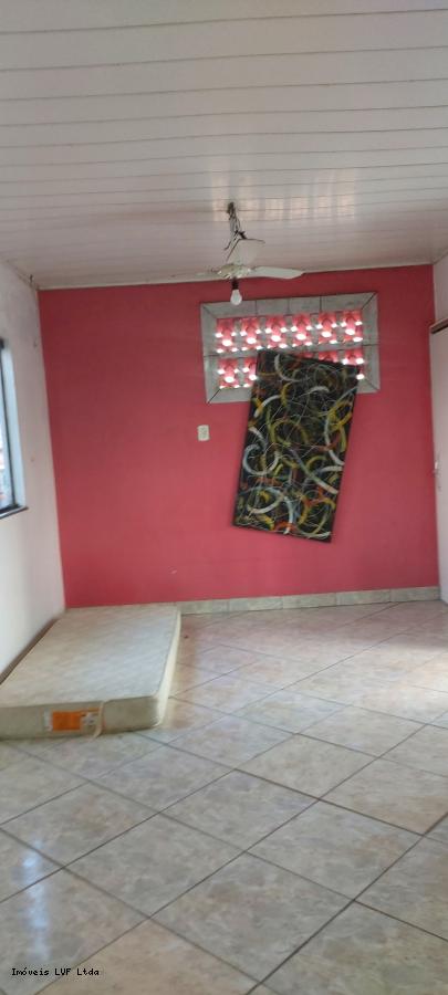 Casa à venda com 3 quartos, 360m² - Foto 2