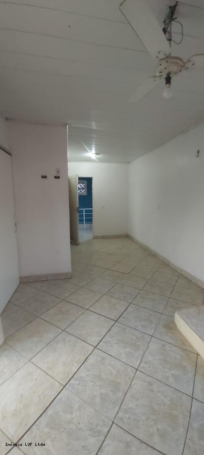 Casa à venda com 3 quartos, 360m² - Foto 3