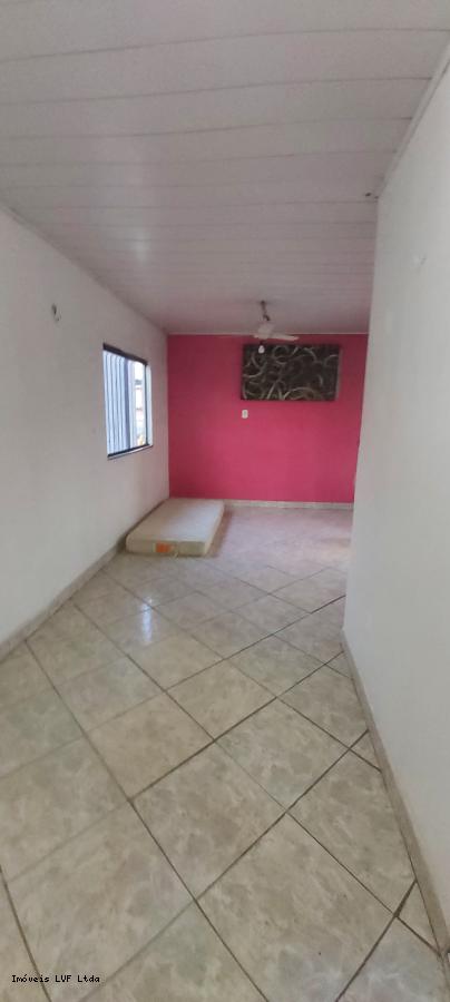 Casa à venda com 3 quartos, 360m² - Foto 7