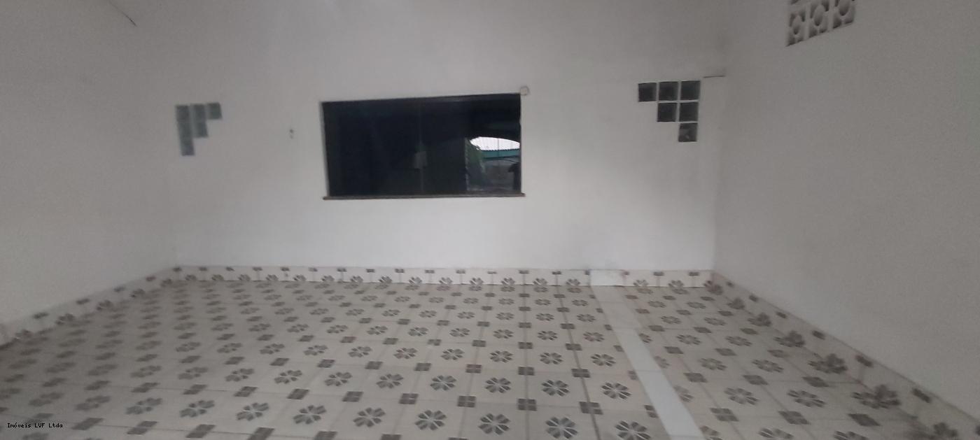 Casa à venda com 3 quartos, 360m² - Foto 15