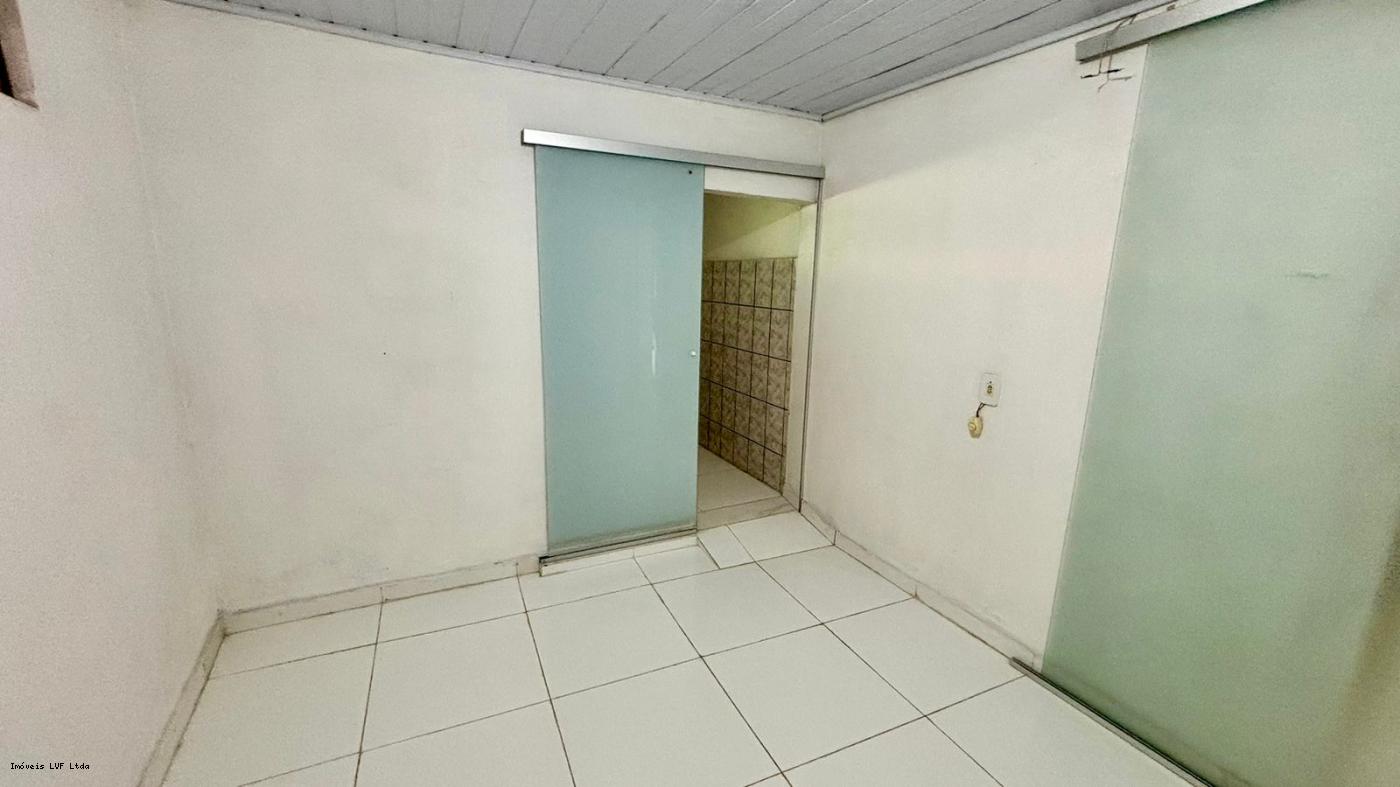 Casa à venda com 3 quartos, 360m² - Foto 20