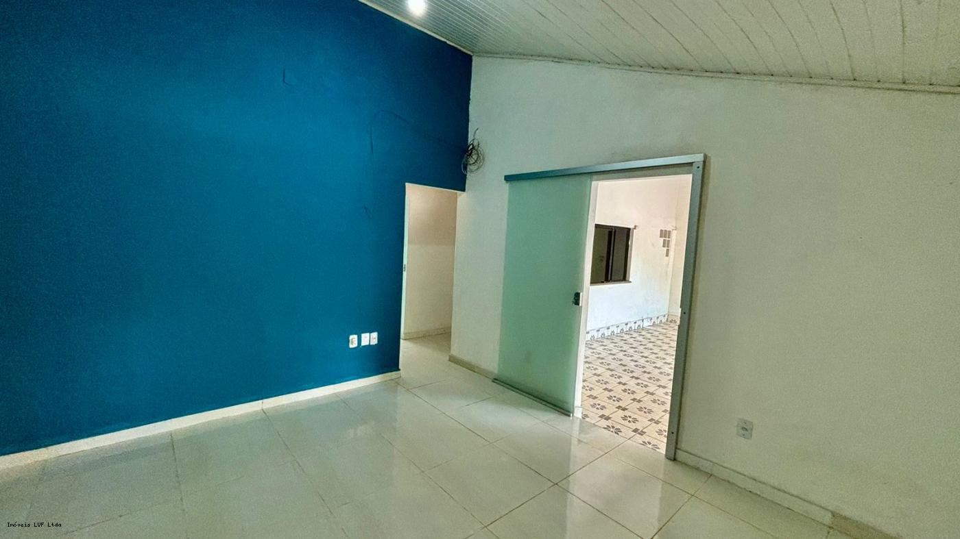 Casa à venda com 3 quartos, 360m² - Foto 19