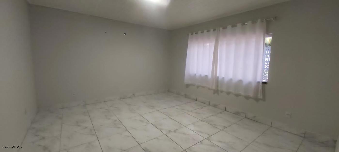 Casa à venda com 3 quartos, 600m² - Foto 23