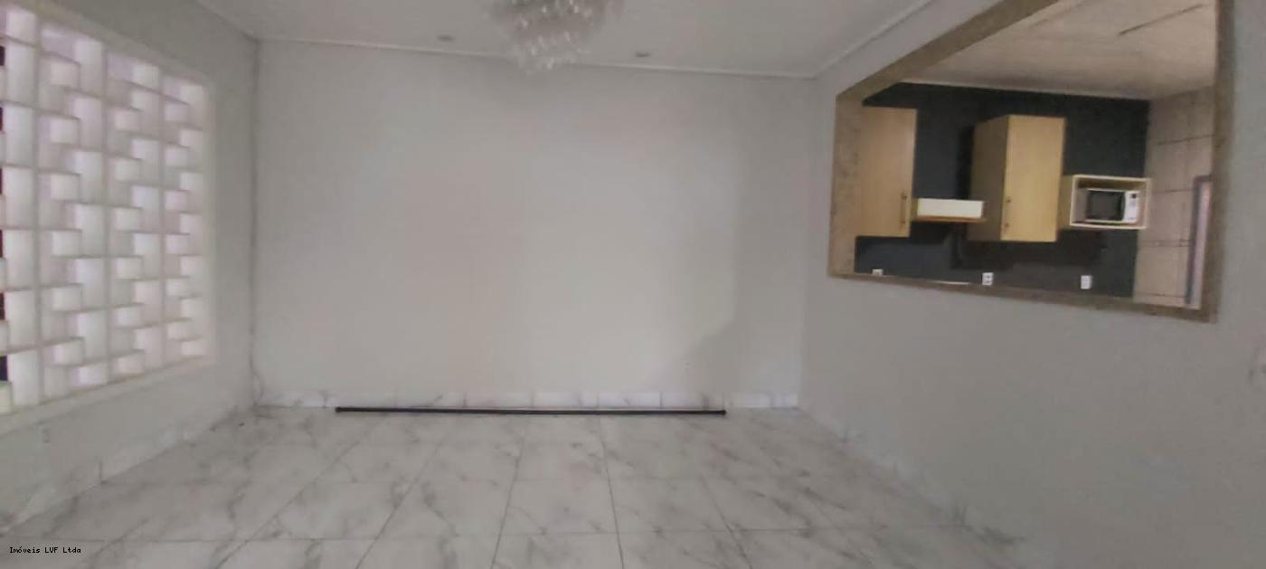 Casa à venda com 3 quartos, 600m² - Foto 33